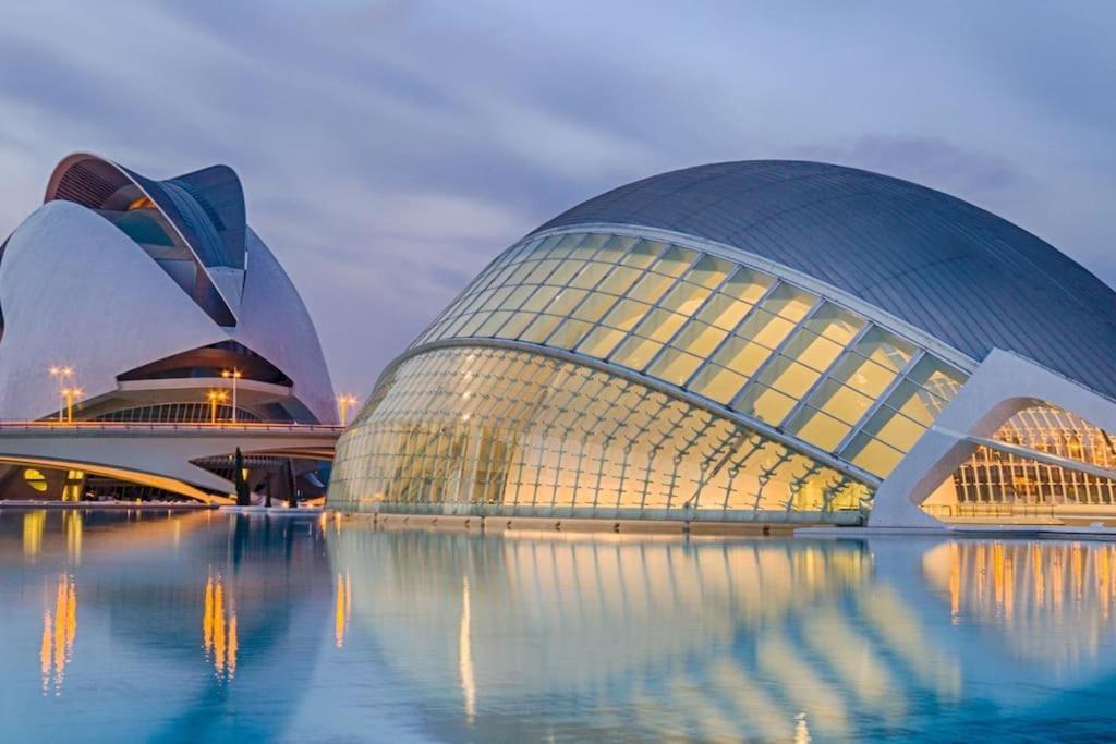 Apartamento En La Playa Las Arenas +Wifi+Ac Valencia Exteriör bild