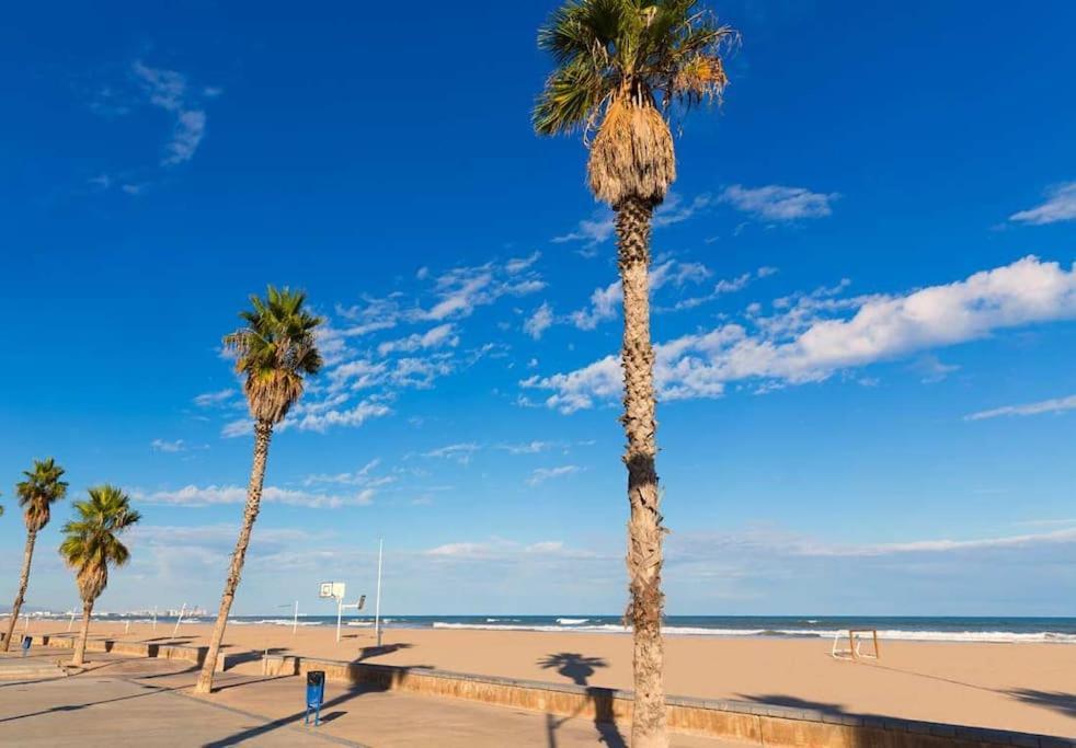 Apartamento En La Playa Las Arenas +Wifi+Ac Valencia Exteriör bild